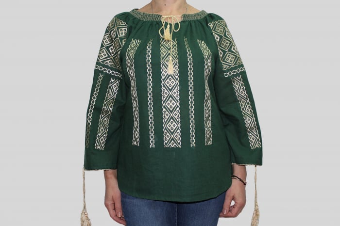 Ie dama traditionala ELEONORA [2]