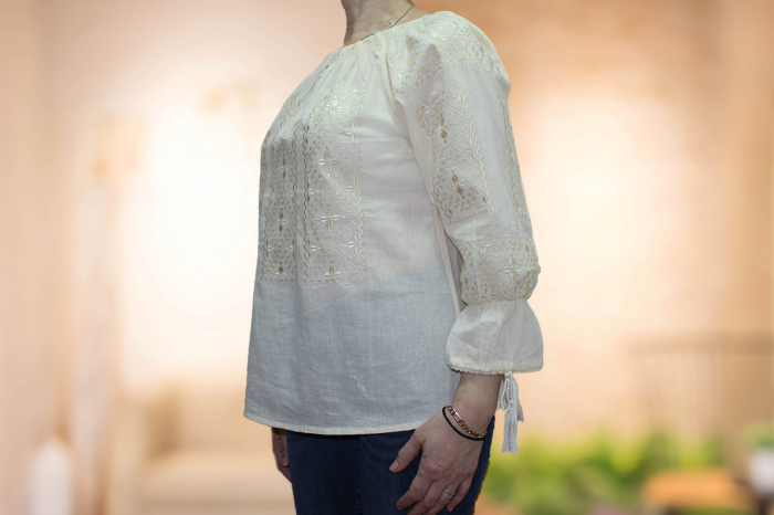 Ie dama traditionala GETA 2 [3]