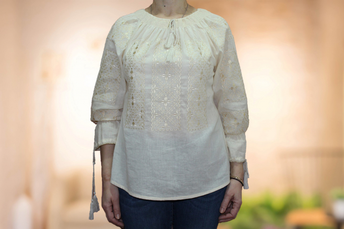 Ie dama traditionala GETA 2 [2]