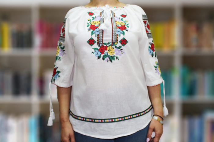 Ie dama traditionala GRATIELA [2]