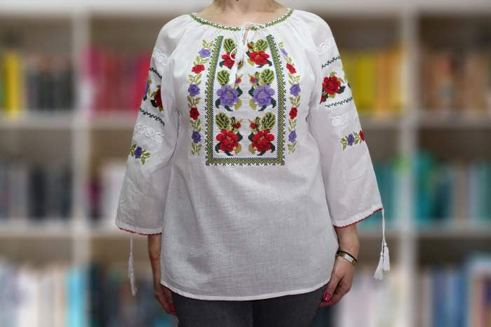 Ie dama traditionala IRINA 1 [2]