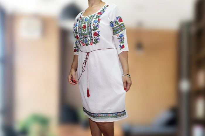 Rochie traditionala MIHAELA [2]