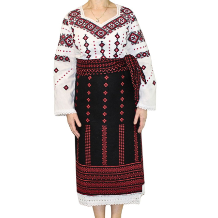 Fote si Catrinte - Catrinta dama" cu poale din dantela" CAMELIA