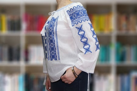 Ie dama traditionala CLARA [2]