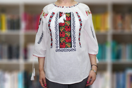 Ie dama traditionala EMILIA [1]