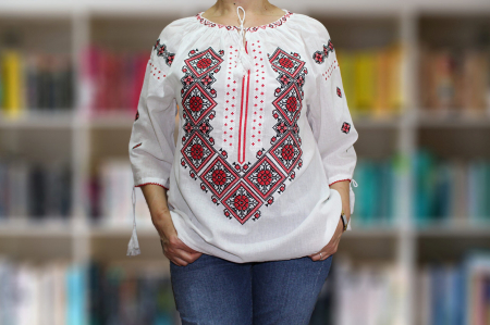 Ie dama traditionala LILIANA [1]