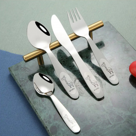 Set 4 tacamuri pentru copii inox [1]