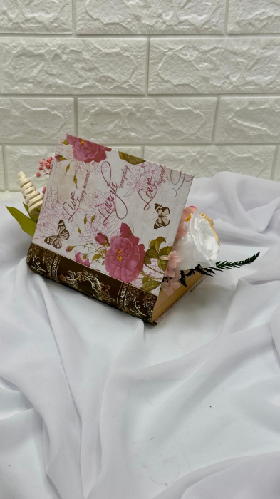 Aranjament floral personalizabil, Eventissimi, cutie cadou, carte, balerina, trandafiri criogenati si plante uscate multicolor [3]