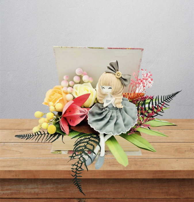 Aranjament floral personalizabil, Eventissimi, cutie cadou, carte, balerina, trandafiri sapun si plante uscate multicolor [2]