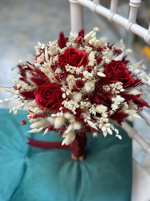 Buchet cu trandafiri si mix flori uscate , personalizabil, ideal pentru cununie civilă, nuntă, mireasă, nasa  sau cadou, alb-grena [2]