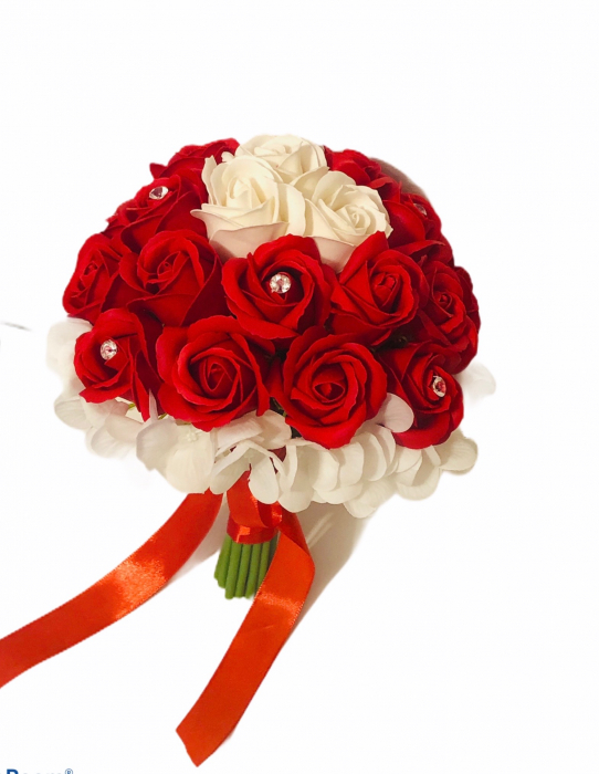 Buchet de Flori Eventissimi - 29 Trandafiri si 6 hortensii, Rosu/Alb [2]