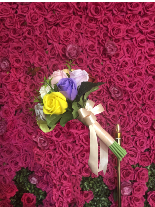 Buchet flori personalizabil, Eventissimi - 17 Trandafiri curcubeu [2]