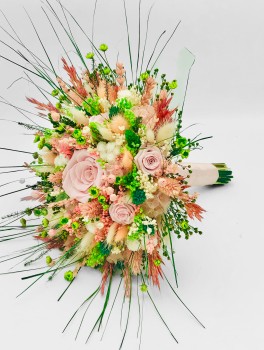 Buchet mare personalizabil cu trandafiri criogenati si flori naturale uscate si criogenate, (Roz / Verde) [4]
