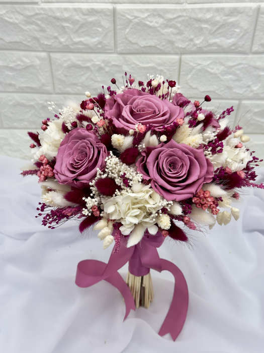 Buchet mare personalizabil cu trandafiri naturali criogenati si flori naturale uscate si criogenate, (Bordeaux / Alb) [2]