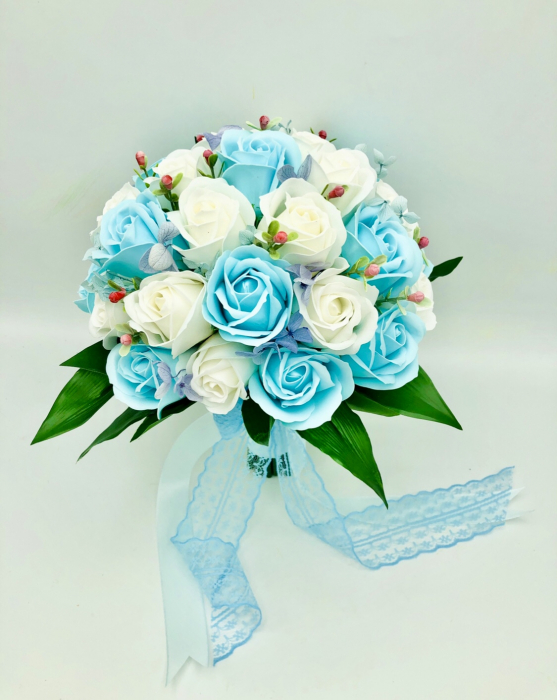 Buchet mare personalizabil cu trandafiri, plante decorative si hortensii (Alb, Bleu) [3]