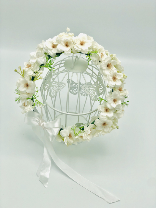 Coronita din flori albe de cires [3]