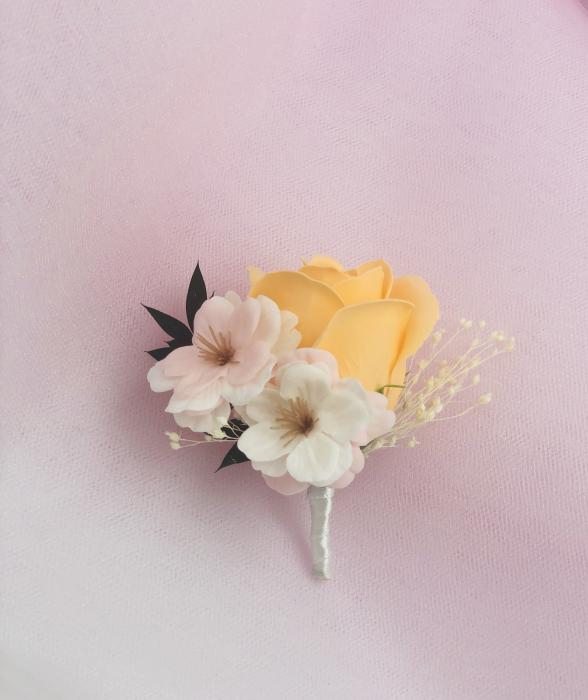 Floare de piept personalizabila, Cocarda, Eventissimi, Trandafir Somon si 2 Flori de cires Roze [2]