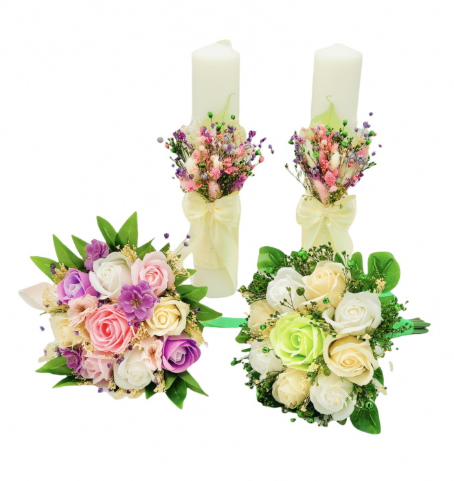 Set nunta, 2 lumanari personalizabile cu nume si data, 30 cm cu aranjament frontal, 2 buchete mici cu 9 trandafiri si 2 cocarde (Multicolor) [2]