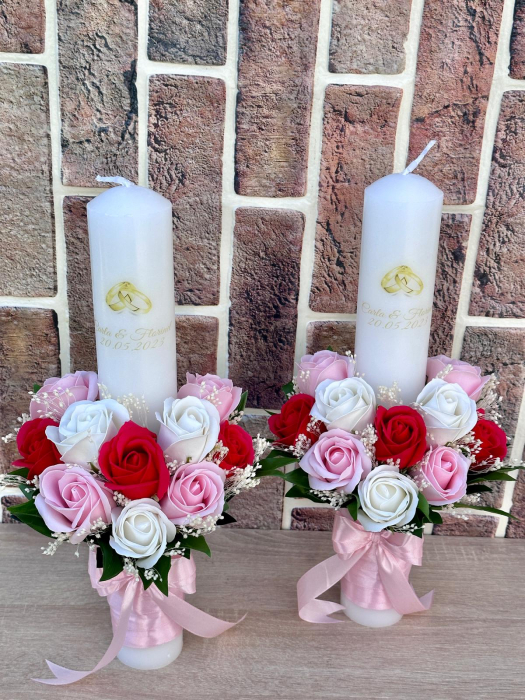 Set nunta, 2 lumanari personalizabile cu nume si data, 40 cm cu aranjament frontal, 1 buchet mare cu 31 trandafiri  Alb/Rosu) [2]