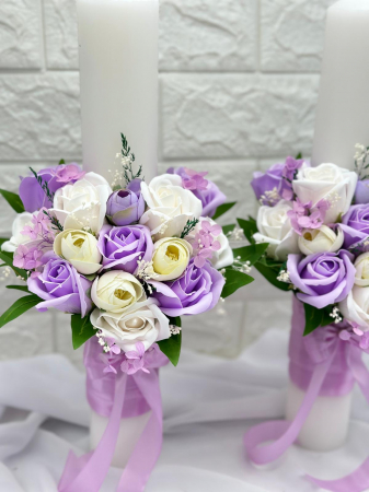 Set nunta, 2 lumanari personalizabile cu nume si data, 40 cm cu aranjament frontal, 1 buchet mediu cu 19 trandafiri  (Multicolor) [2]