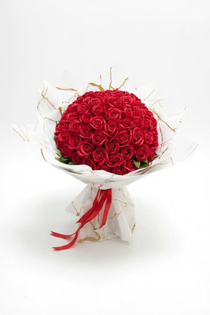 Magazin - Buchet rosu cu trandafiri parfumati, personalizabil cromatic