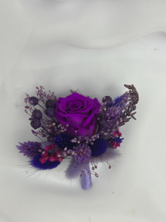 Floare de piept personalizabila, Cocarda, Mini roza criogenata si Plante naturale uscate Mov [2]