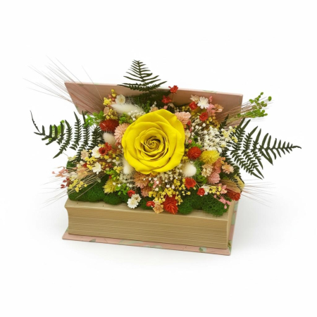 Magazin - Aranjament floral in carte cu trandafir criogenat si plante stabilizate