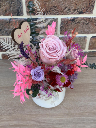 Paste - Aranjament floral personalizabil cu trandafiri si plante naturale criogenate si stabilizate