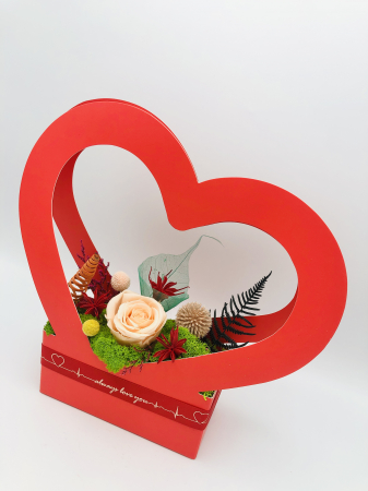 Aranjament floral personalizabil, Eventissimi, Inima cu licheni si trandafir criogenat si plante uscate, Multicolor [3]