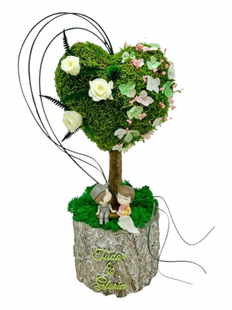 Magazin - Aranjament floral personalizabil, mediu 38 cm, tip copacel sau pomisor in forma de inima cu muschi si licheni naturali stabilizati, miniroze criogenate si flori criogenate