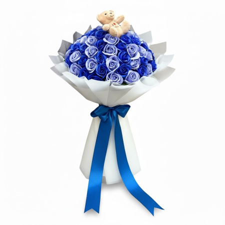 Magazin - Buchet albastru cu trandafiri parfumati si ursulet, personalizabil cromatic