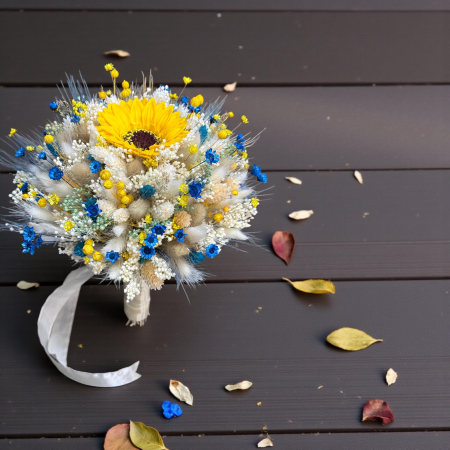 Buchet cu floarea soarelui , personalizabil, ideal pentru nuntă traditionala sau cadou [2]