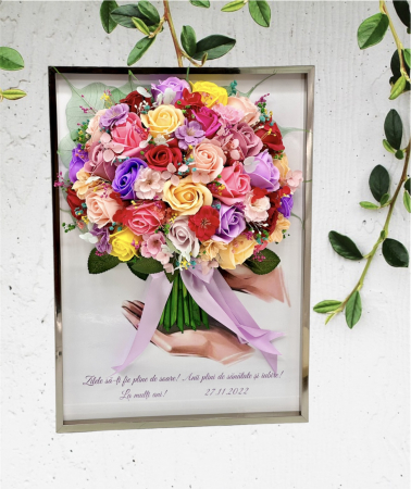 Buchet in rama personalizabil cu trandafiri si flori de cires 30 cm x 42 cm (multicolor) [1]