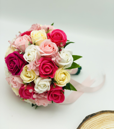Buchet mare personalizabil cu trandafiri, plante decorative si hortensii (Multicolor) [3]