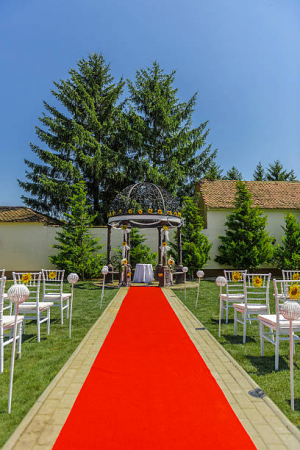 Inchiriere Covor Rosu pentru Evenimente Private si Corporate (5-20m) [2]