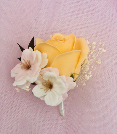 Floare de piept personalizabila, Cocarda, Eventissimi, Trandafir Somon si 2 Flori de cires Roze [3]