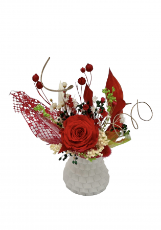 Marturii - Marturie / Martisor tip magnet de frigider cu trandafir criogenat si plante naturale uscate - Rosu / Verde / Alb