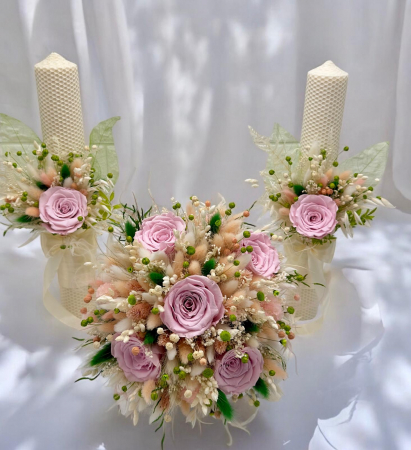 Buchete cu flori criogenate - Set buchet, lumanari si cocarda, cu trandafiri criogenati , plante naturale uscate si stabilizate  cu lumanari tip fagure din ceara naturala