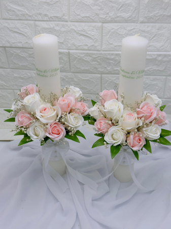 Set nunta, 2 lumanari personalizabile cu nume si data decorate cu flori din foita de sapun, 40 cm (Alb-roze) [2]
