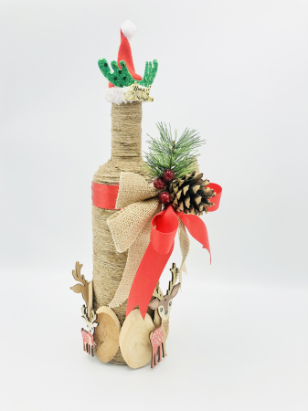 Sticla Vin Alb Demisec Cadou Decorata cu Caciulita de Craciun, Reni si Funda, Eventissimi [2]