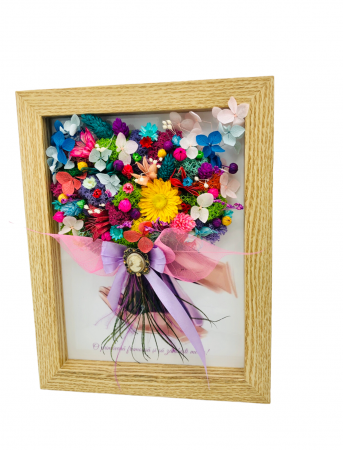 Tablouri cu licheni - Buchet in rama personalizabil din licheni, frunze fosilizate si plante naturale criogenate si uscate, 19 cm x 24 cm (Multicolor)