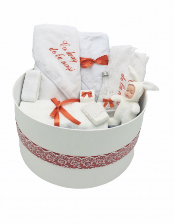 Trusou botez brodat by Eventissimi, Alb si Rosu, 9 piese [0]