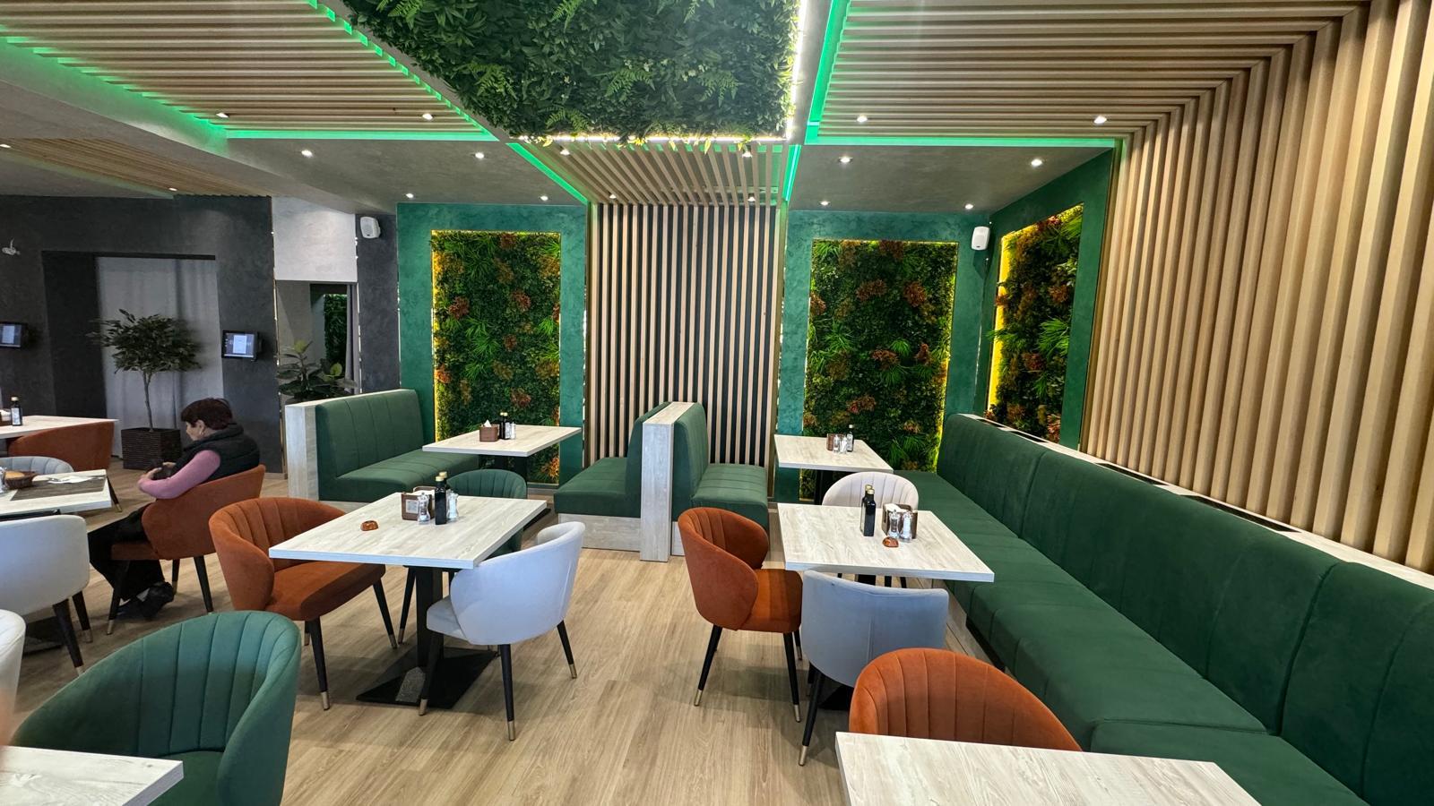 Canapea dubla la comanda