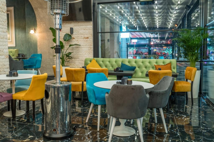 Coccinelle Cafe & Lounge - Decebal, Bucuresti (2021) [4]