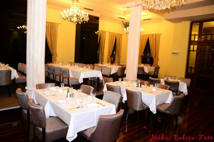 Alexandros Greek Center - Constanta, CT (2014) [3]