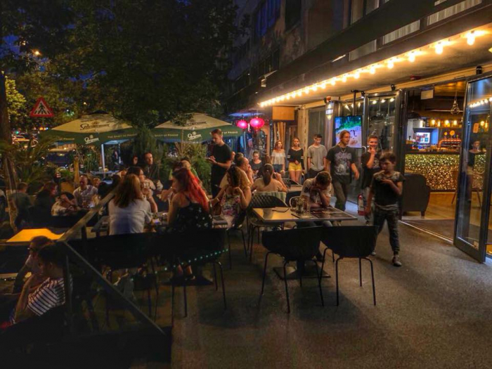 B3ton RestoBar - Terasa - Bucuresti (2018) [7]