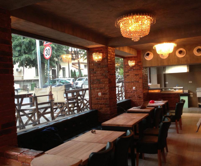 Bacio -  Bucuresti Str Paris (2013) [7]