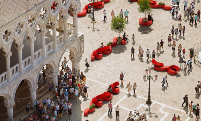 Banca modulara din plastic pentru centre comerciale, HoReCa si plaje - TWIST [4]