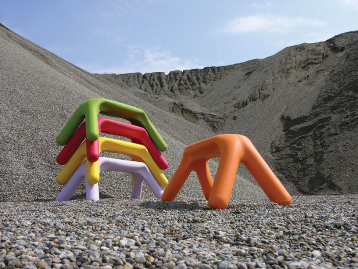 Bancheta din plastic multicolora in stil minimalist - ATLAS [6]