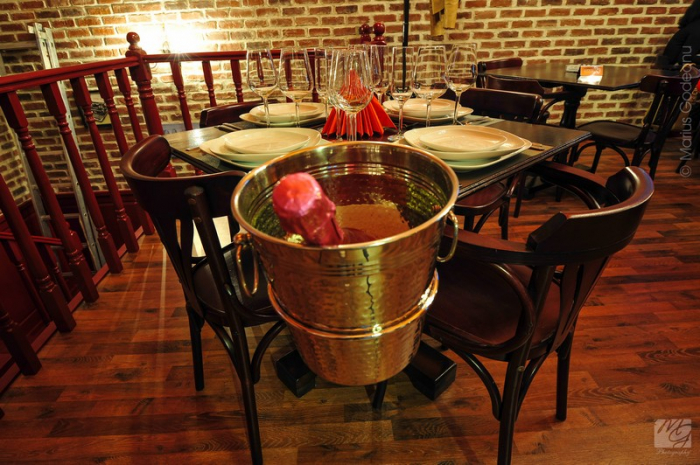 Bourbon Pub & Steak House - Craiova, DJ (2014) [7]